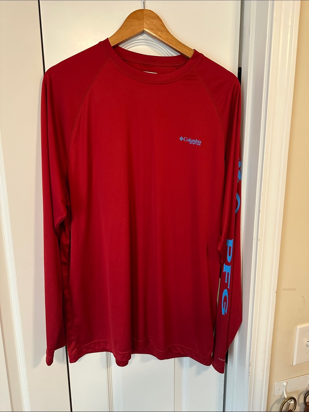 Columbia Men’s Long-Sleeve Performance Tee — Red with Blue Logo